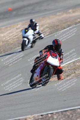 media/Feb-05-2023-Classic Track Day (Sun) [[c35aca4a42]]/Group 2/session 4 turn 4/